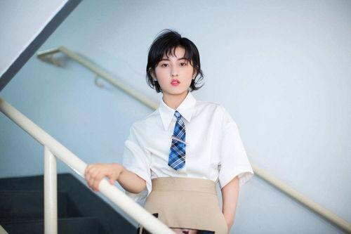 娱乐圈李庚希吃瓜视频播放,娱乐圈八卦狂欢