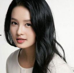 娱乐吃瓜君小嘴女星是谁,她是谁？背后的故事大揭秘